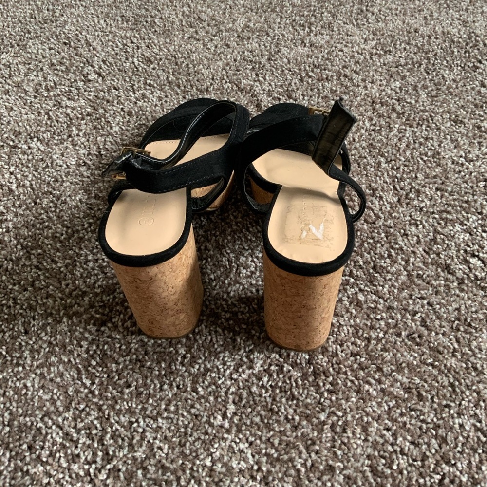 Platform Heels - Picture 3 of 4